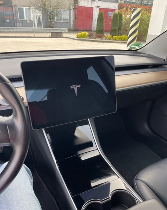 Tesla Model 3 cena 94500 przebieg: 134000, rok produkcji 2019 z Gdańsk małe 254